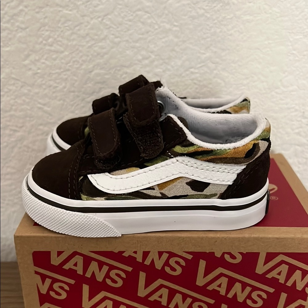 NWT Vans Brown Camo Old Skool V 4 - Picture 2 of 3